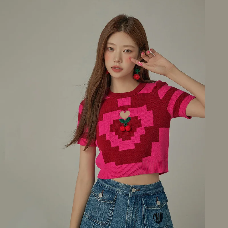 Pixel Pattern Heart Cutout Color Knit Sweater