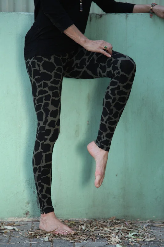 Giraffe Leggings -Olive Black