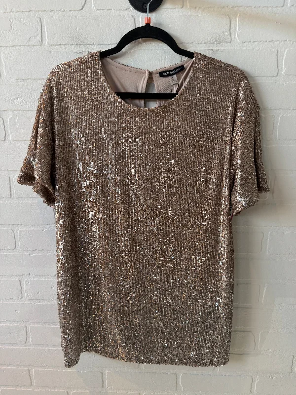 Top Short Sleeve By Cable And Gauge In Gold, Size: L